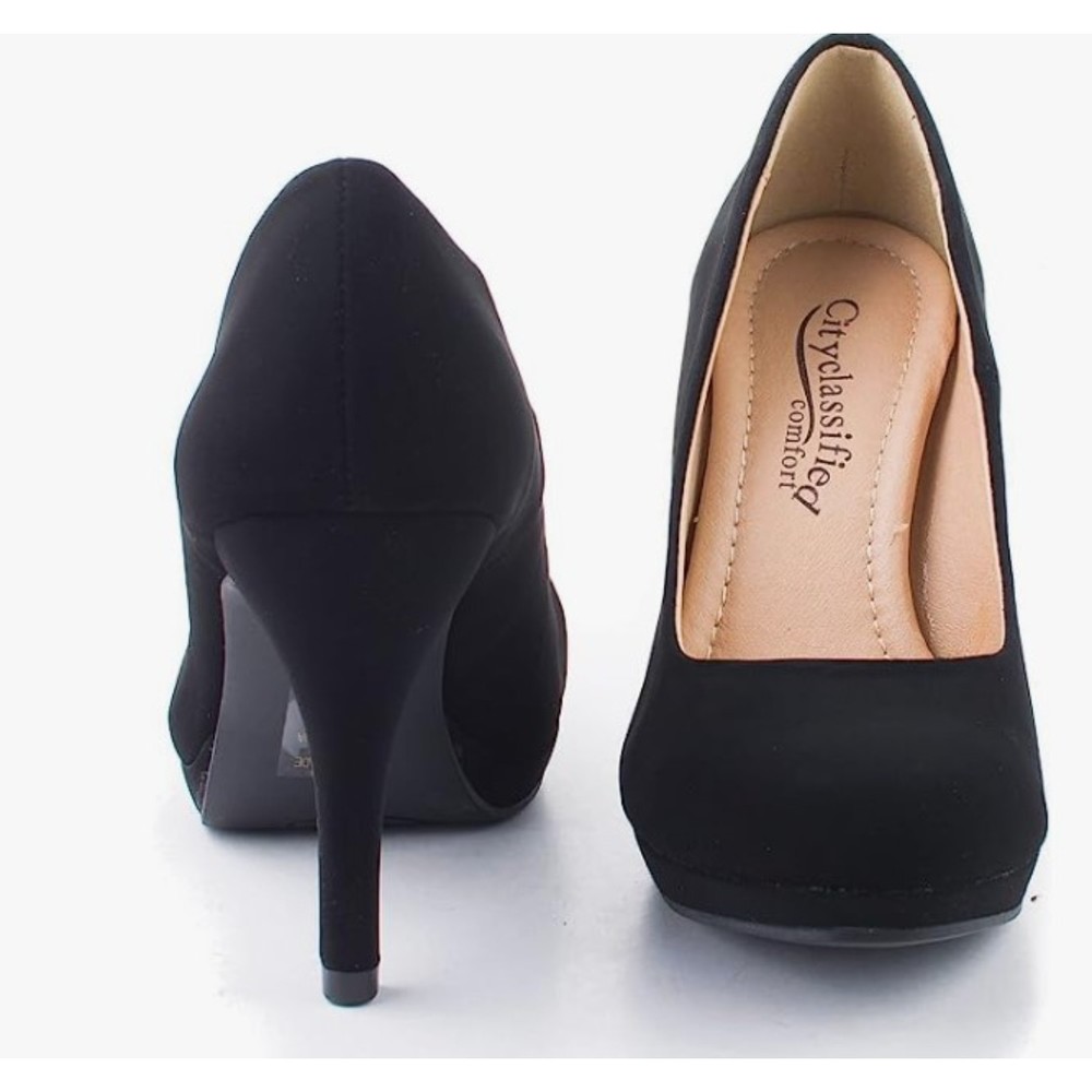 City Classified Comfort Womens Black Pump Shoe Size 6
